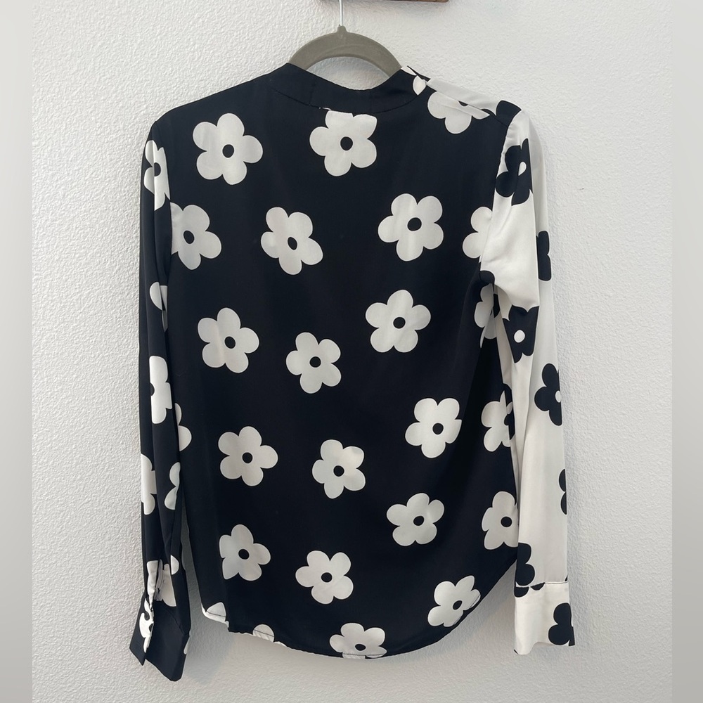 Floral Faux Wrap Blouse in Black and White - Picture 5 of 5